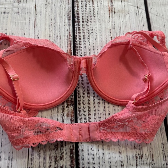 Natori Women's Cherry Blossom Convertible Contour Bra 32C Lace NWOT - Picture 4 of 5